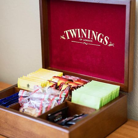 Upper Ross Hotel Таунсвилл Номер фото