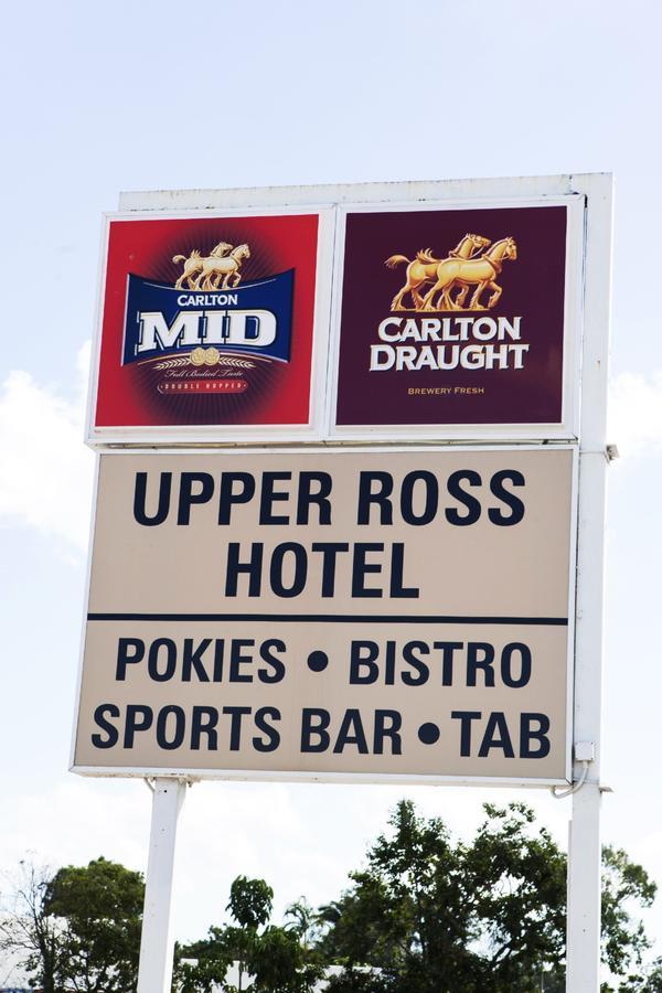 Upper Ross Hotel Таунсвилл Экстерьер фото